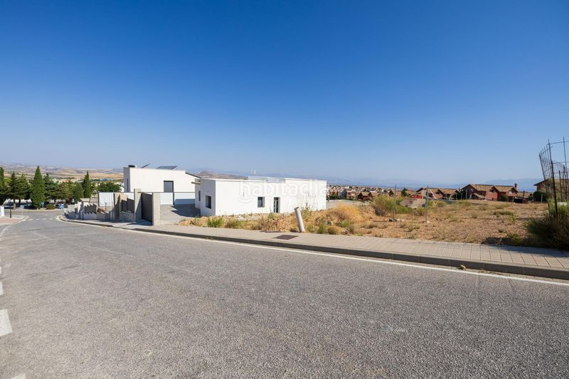 Foto 7ebeeade-9648-417a-a6ad-52652cb008b5. Terreny residencial a Dílar