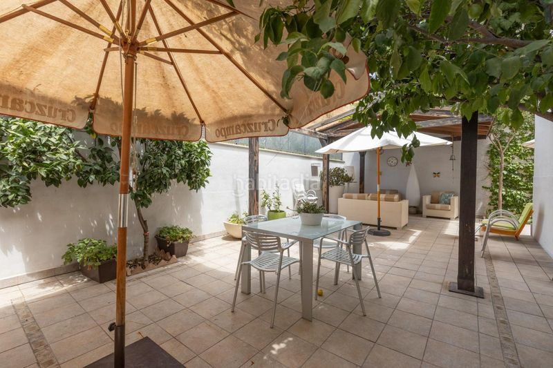 Foto d0be9e73-8a6b-4f85-a5b9-9d2e957420e1. Casa aparellada amb calefacció aparcament a Lancha del Genil Granada