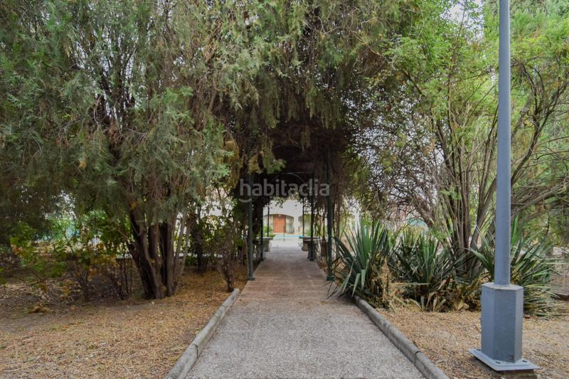 Foto c3a111a5-3628-44b8-9739-5f8f46b084d0. Xalet amb piscina a Santa Fe