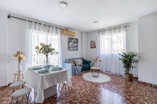 Appartement  Calle doctor tamayo rubio 1. Tu próximo hogar te está esperando en el corazón de maracena