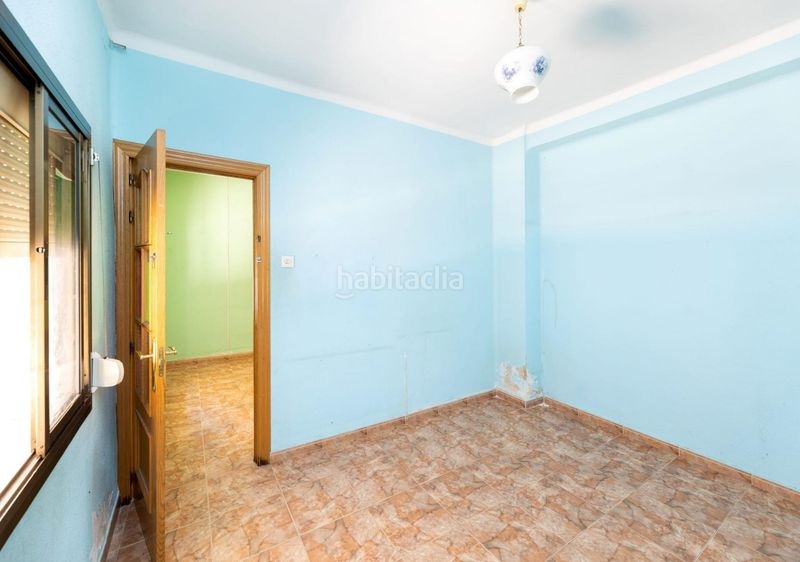 Foto 1e14bd72-9b95-481e-bec4-a4d661eb40f2. Casa in Barrio de Zaidín Granada