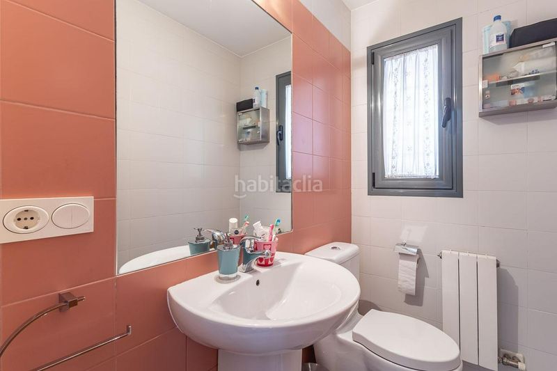 Foto 05c04fa4-d2e2-48cf-aede-df98f70a05e8. Casa aparellada amb calefacció aparcament a Poniente Armilla