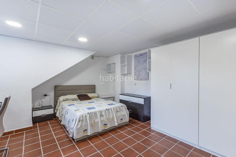 Foto 173699bf-f4ed-4a21-afd6-cfb2fbf4061c. Casa aparellada amb calefacció aparcament a Poniente Armilla