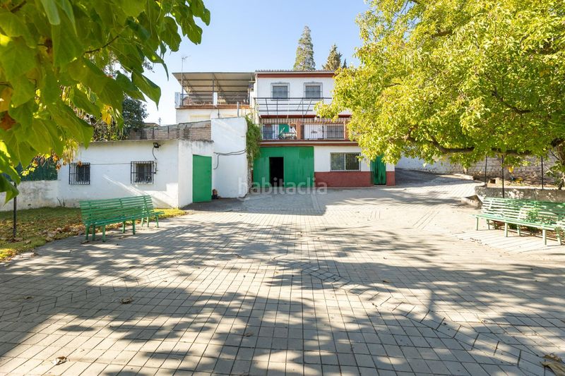 Foto 479f21b2-62a1-4d9b-b569-86ea84329e67. Xalet amb xemeneia piscina a Dílar