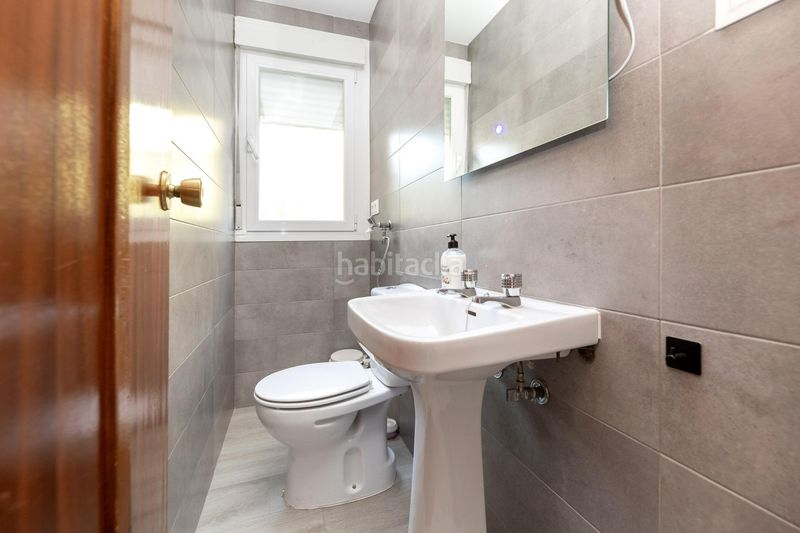 Foto be8fbe0b-1f76-4de0-8b79-8d4b61426f11. Xalet amb xemeneia piscina a Dílar