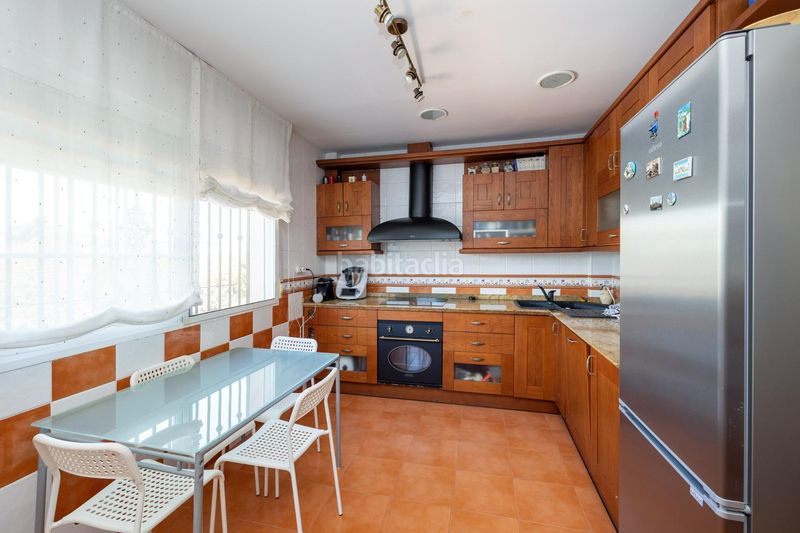 Foto aeea1822-06ef-4c56-acfe-2ad0437946ab. Casa pareada preciosa casa pareada en urbanización el ventorrilo () en Vegas del Genil
