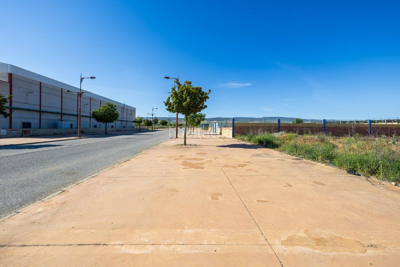 Foto bdaf0092-6a2c-45e8-8fae-e33b13c30354. Area edificabile industriale in Escúzar