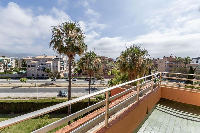Foto 0b701187-3884-4170-9b57-973a3dedf389. Dúplex a calle paseo marítimo 9 a Salobreña costa Salobreña