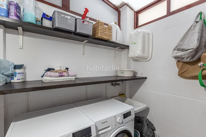 Foto b91d6124-f5b8-4ee3-b5a4-632382363fff. Casa adossada amb aparcament piscina a Playa de Granada Motril
