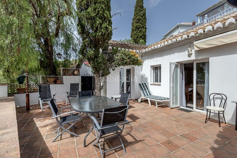 Foto b91d9370-b084-437e-ae3d-caf126c129d7. Casa amb aparcament a Urb. San Antonio Almuñécar
