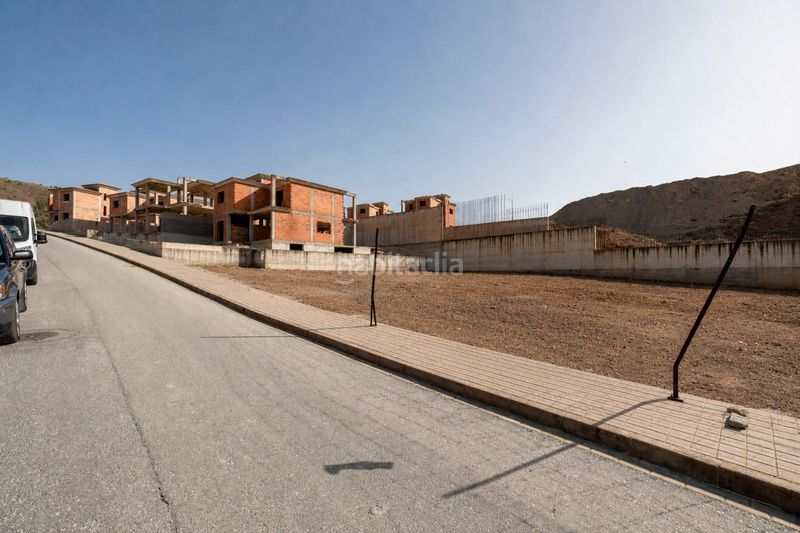 Foto b6d897e1-0e88-46a7-96d2-bb5891e5cfe1. Terreny residencial a Dílar