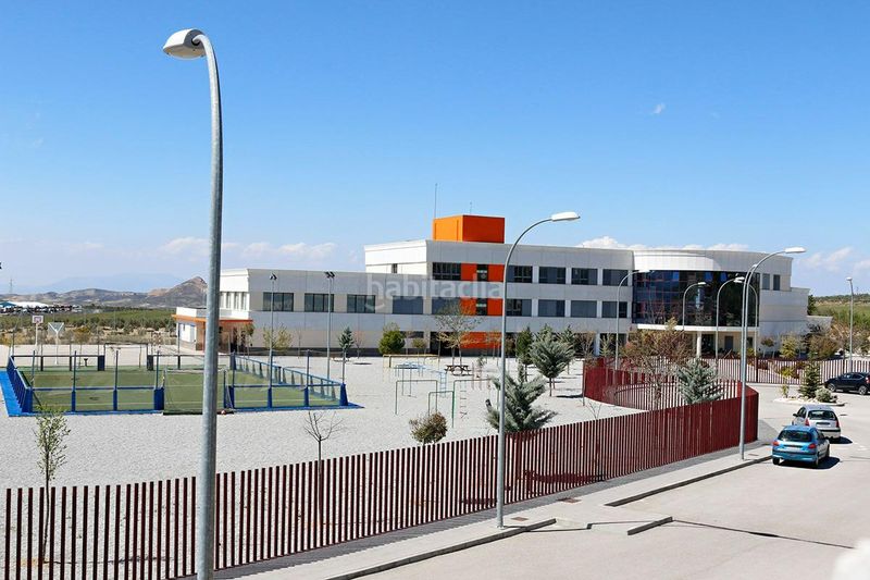 Foto df677368-de72-4542-b38d-0e687d2f5608. Terreny residencial a Dílar