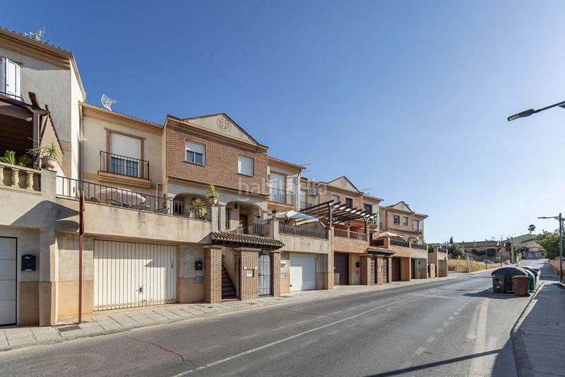 Foto a4943b37-8b42-4f56-92a6-87c96068fa50. Casa amb calefacció aparcament piscina a Ogíjares