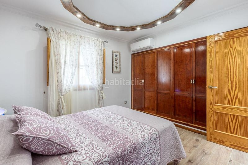 Foto c99bdd7f-1041-4ac9-b389-a660580ee8b8. Casa adossada amb aparcament a Pulianas