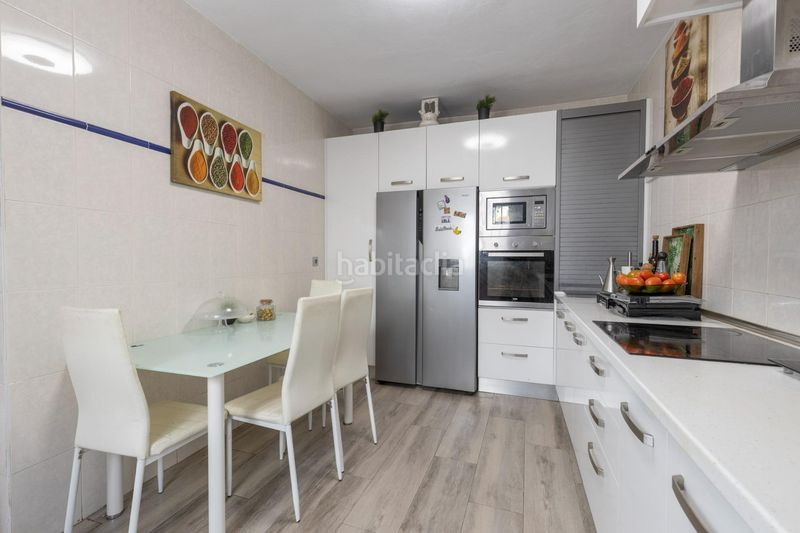 Foto 036db62c-8447-4110-9996-f8da80e300ae. House with heating parking in Zafarraya
