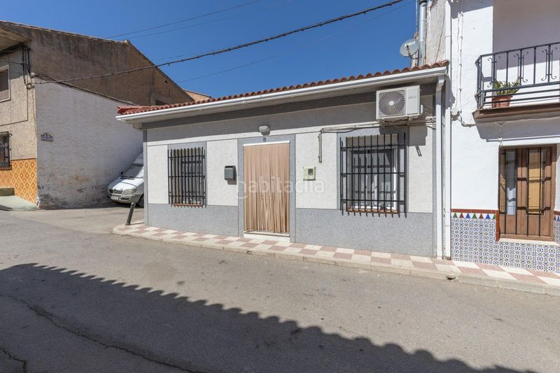 Foto 0b4eeb95-24ca-4ef4-b2cf-2cb4fe1d2ec2. House with heating parking in Zafarraya