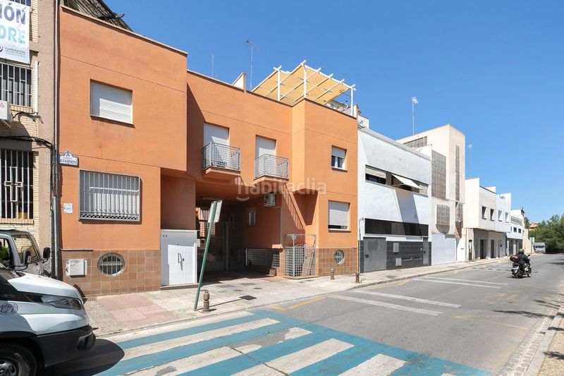 Foto 9d2e28e1-d674-417d-b635-30b186a5eeed. Casa adosada ?? magnífico adosado con apartamento independiente en Bola de Oro, en Granada
