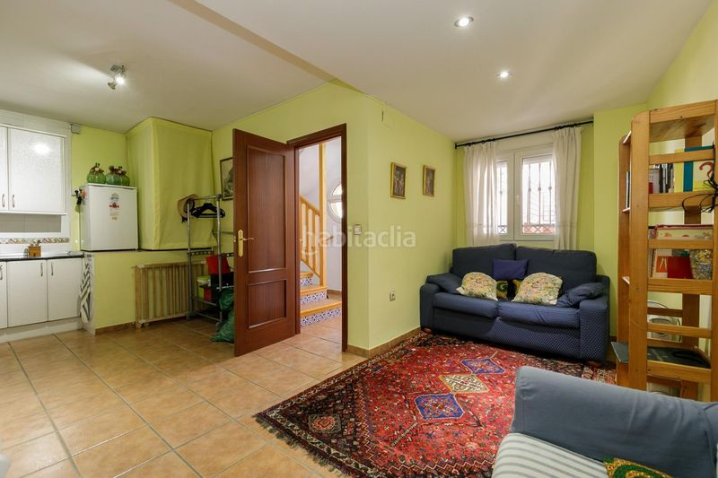 Foto b9000c9c-5cf2-4101-a7a0-ef9d5ae89457. Casa adosada ?? magnífico adosado con apartamento independiente en Bola de Oro, en Granada
