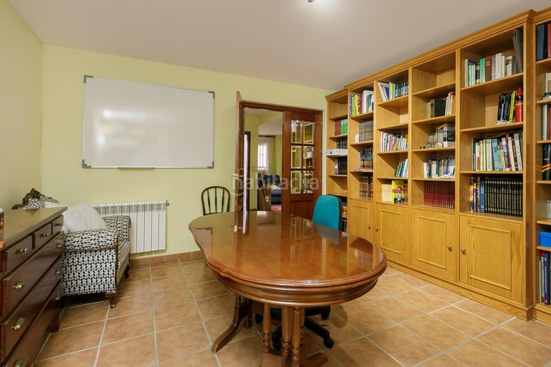 Foto f997c8e1-11b5-4e71-afb4-32a301e43aba. Casa adosada ?? magnífico adosado con apartamento independiente en Bola de Oro, en Granada