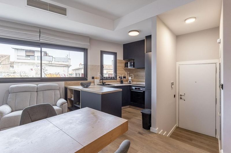 Foto 1a4fa390-787d-4da3-9058-d963b659677e. Estudio en calle murcia 7 estudio de reciente construcción con piscina, garaje y zonas comunes en Granada