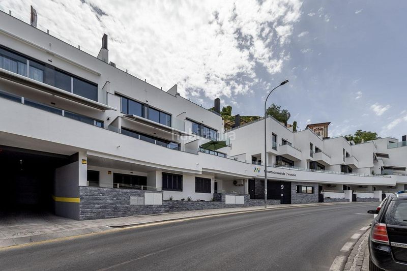 Foto ff2fb8ee-b2f7-4112-bb52-44c83c0e17ec. Estudio en calle murcia 7 estudio de reciente construcción con piscina, garaje y zonas comunes en Granada
