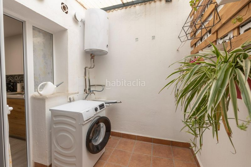 Foto c77a4562-5e21-4e44-9e5c-1eb34752d430. Casa adossada amb aparcament piscina a Cenes de la Vega