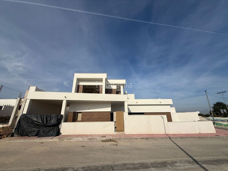 Foto f85a2580-017e-40c0-871a-324ab0a5832b. Xalet amb calefacció aparcament piscina a Bigastro