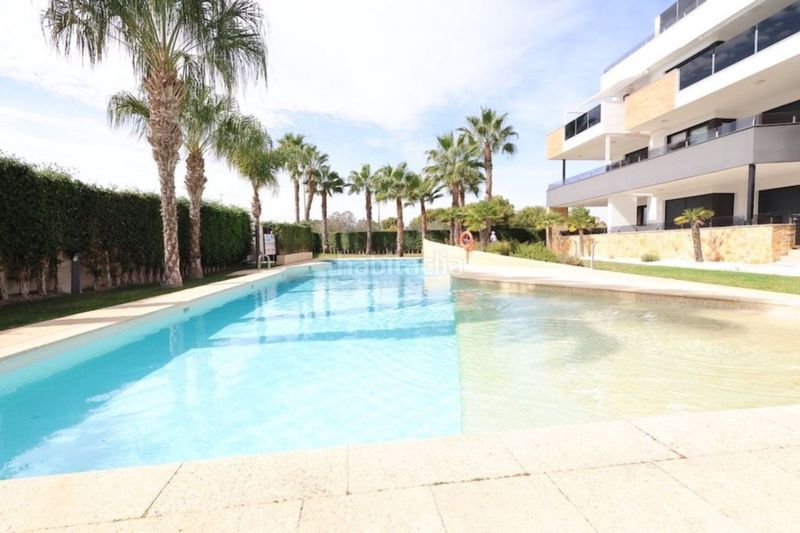 Foto 816b655d-a989-4132-a745-64e30904fc23. Apartament amb calefacció aparcament piscina a La Florida Orihuela