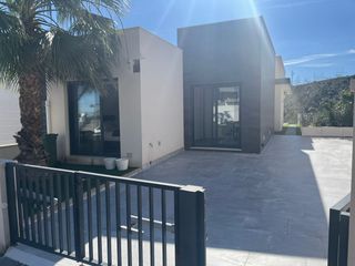 Chalet in San Miguel de Salinas