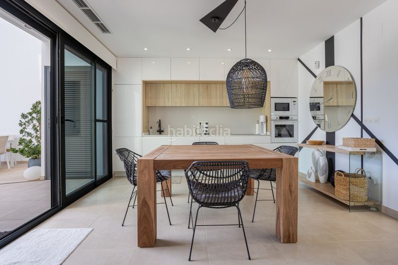 Foto 6bf9b2f3-57eb-44bd-842f-f9f293c19409. Chalet en Benijófar