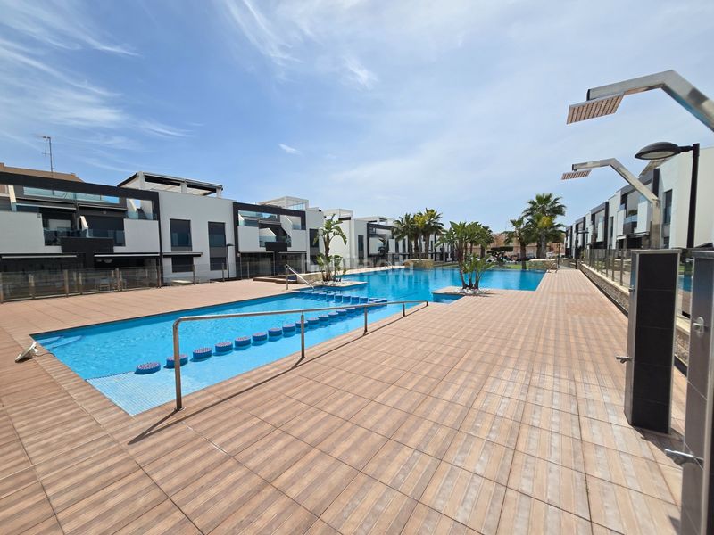 Foto 1ad2a975-fa1f-4cee-a9ee-6f8e88dbd4f7. Apartament amb calefacció aparcament piscina a Punta Prima Orihuela