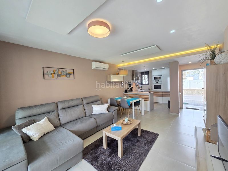 Foto 42498aeb-2841-4864-bbb8-fb16f78ebc53. Apartament amb calefacció aparcament piscina a Punta Prima Orihuela