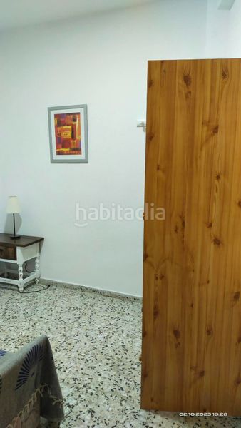 Foto 32ec5dd0-badb-4c52-b1d5-03a1b6f0603e. Miete etagenwohnung in carrer de santa teresa 14 in Campello (el)