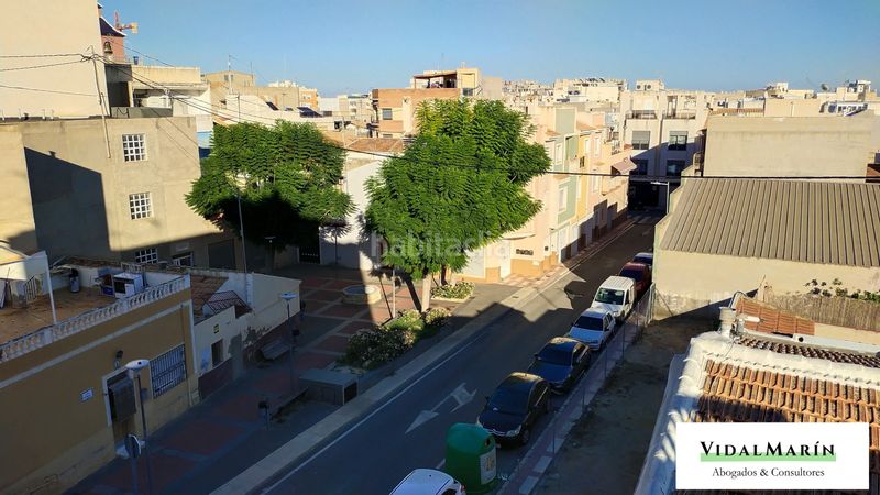 Foto 37b4d777-49d9-435e-ae65-fe699990d736. Miete etagenwohnung in carrer de santa teresa 14 in Campello (el)