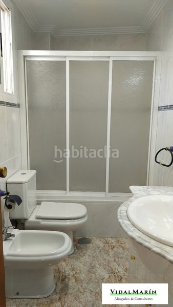 Foto 5725bdca-d905-40d9-a609-d358afd88da5. Miete etagenwohnung in carrer de santa teresa 14 in Campello (el)
