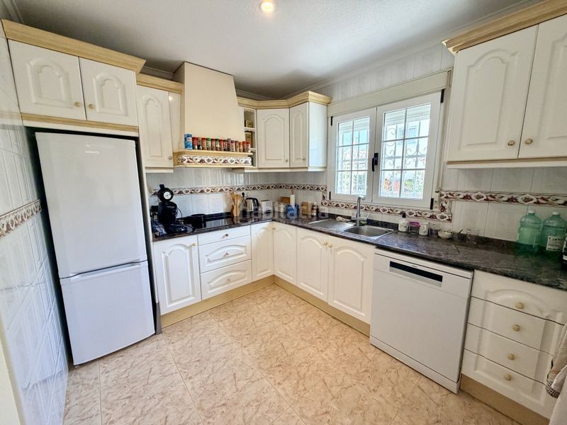 Foto 59e45c1a-bf0f-429b-a35b-b3a9182436de. Chalet fantástico chalet independiente en pueblo lucero!! en Rojales