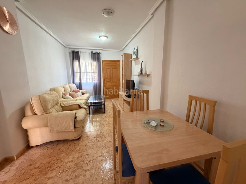 Foto 275a666a-ea7c-4585-a4a7-d97bbe374b2e. Piano terra con riscaldamento parcheggio piscina in Orihuela