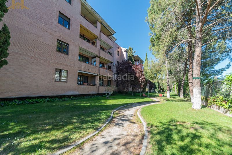Foto 5619d155-7e18-4431-b01b-891d172bc0ae. Flat with heating parking pool in Aravaca Madrid