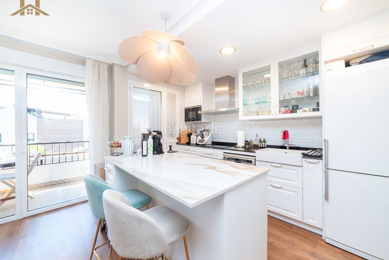 Foto 58be29bf-9dd7-4caf-8c6a-54c0c870c051. Pis amb calefacció aparcament piscina a Aravaca Madrid