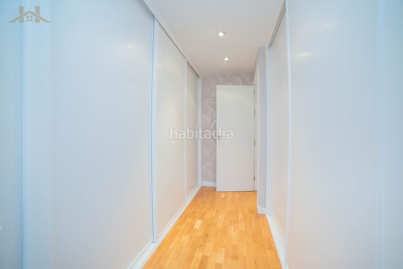 Foto 5000d105-07fe-4c7b-9d4f-38da93357f52. Duplex avec chauffage parking dans Aravaca Madrid