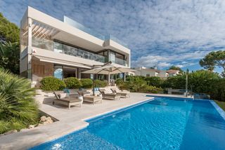 Casa a Santa Ponça. Villa de alta calidad en venta en santa ponsa con espectaculares