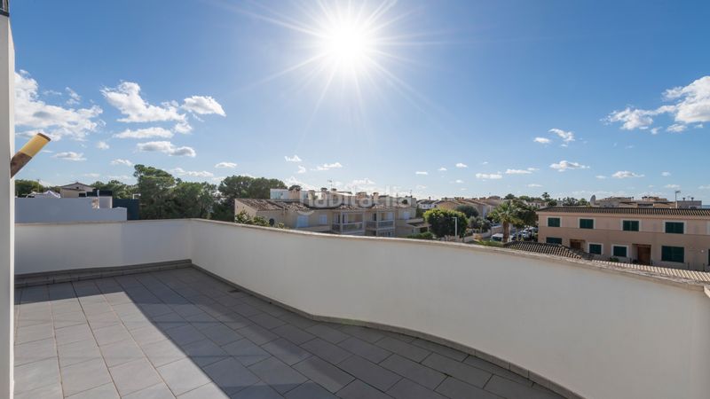 Foto 8a3a8d29-d42c-480e-a3a2-402c8d633bd3. Casa amb calefacció aparcament piscina a Can Pastilla Palma de Mallorca