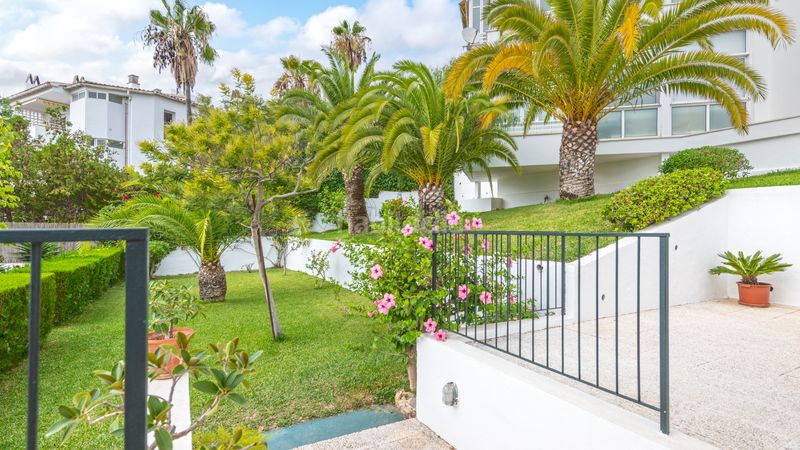 Foto 1bf0482e-b756-434f-8361-7313528e8169. Apartament amb calefacció aparcament piscina a La Bonanova Palma de Mallorca