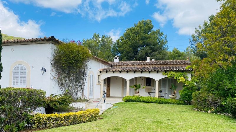 Foto a84a7f1b-a5b1-4bc2-9a31-8d12084732cc. Terreny residencial a Cas Català-Illetes Calvià