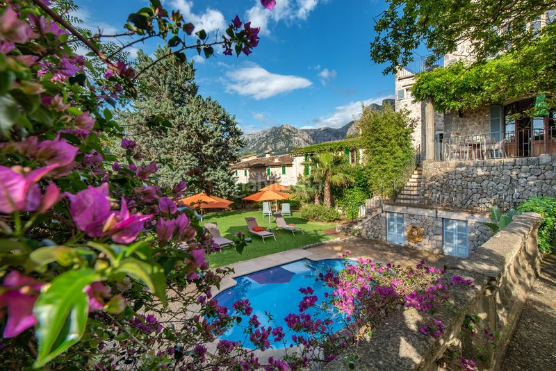 Foto e7ebc8ee-0ff0-4827-b61e-b9b3d7eabe0a. Casa con riscaldamento parcheggio piscina in Sóller