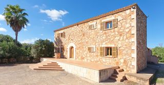 Masia a Campos del R�o. Finca de piedra natural con gran piscina, vistas panor�micas y m