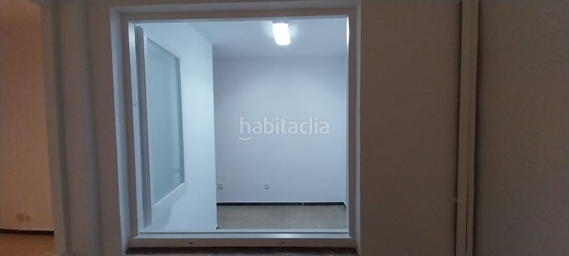 Foto 4724aac3-1281-4256-9cfe-74a56961416f. Oficina a El Clot Barcelona