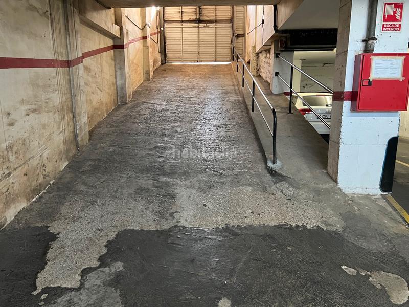 Foto 8cdce81d-741f-4c35-8f65-91efa382b8b0. Aparcament cotxe a carrer de la circumval-lació 113 a Santa Coloma de Gramenet