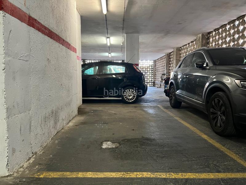 Foto 36922bac-4683-475a-adf7-e60eb12276d7. Parking coche en carrer de la circumval-lació 113 en Santa Coloma de Gramenet
