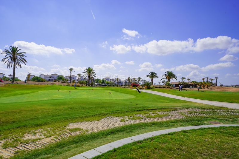 Foto a48234b1-bceb-4ee0-a973-f55c05c39aa2. Terreny residencial a Mar Menor golf Torre - Pacheco
